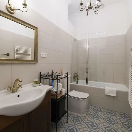 Hibay Apartmán *